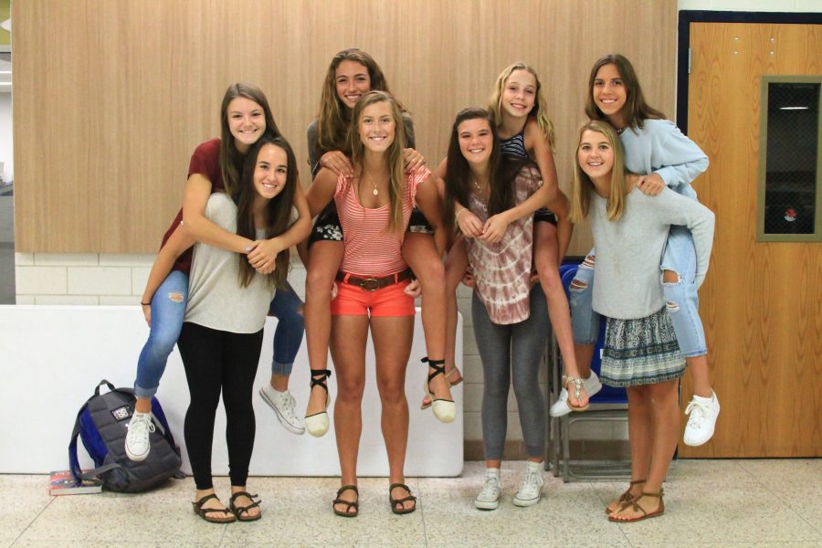The+four+senior+founders+and+their+little+sisters.+From+left+to+right%3A+%28bottom%29+Emma+Keane+17%2C+Lindsay+Duca+17%2C+Kenzie+Fee+17%2C+and+Grace+Ruppert+17.+%28top%29+Abby+Williams+20%2C+Bella+Poortenga+20%2C+Belle+Bennett+20%2C+and+Gracie+Gorsline+20.+