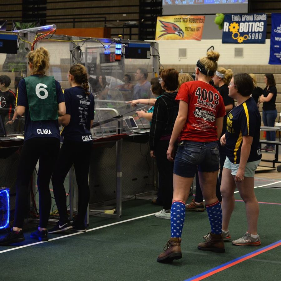 Solid performance from robotics girls at first off-season competition