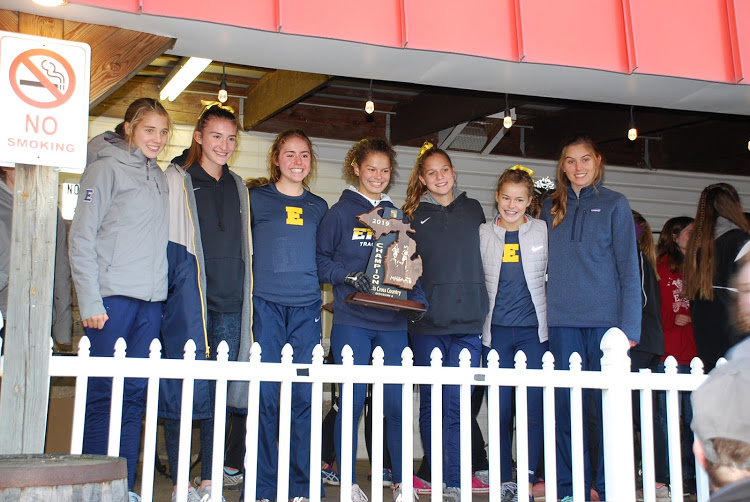 Girls Cross Country wins states, Boys take 7th