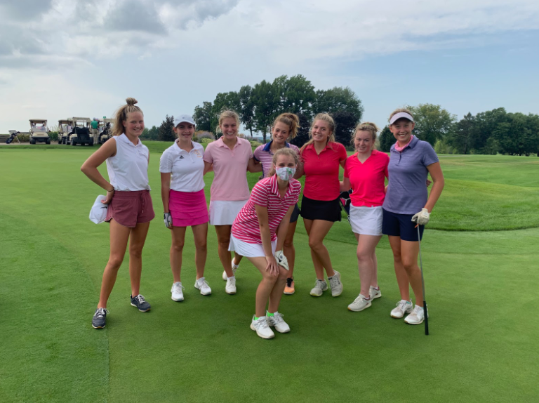 Girls Varsity Golf is in full swing