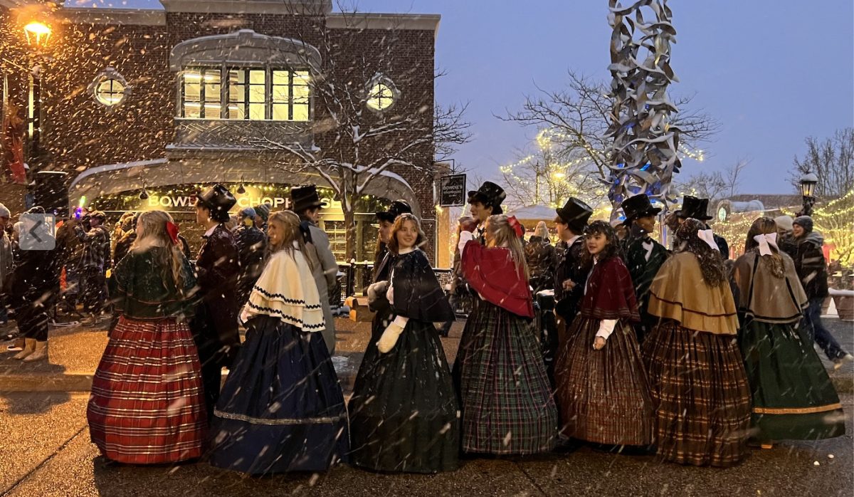 Madrigals caroling season is back!